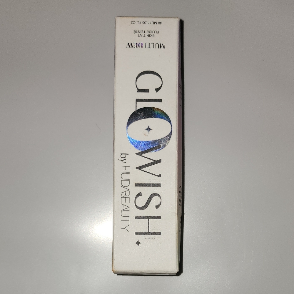 HUDA BEAUTY GloWish Skin Tint in White Packaging